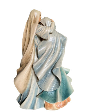 holy family 16" stylish