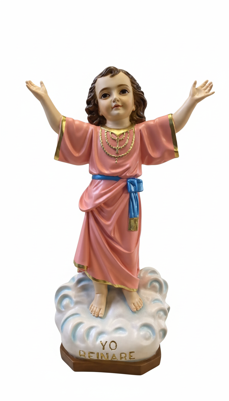 Divino Nino zoomed in with white background